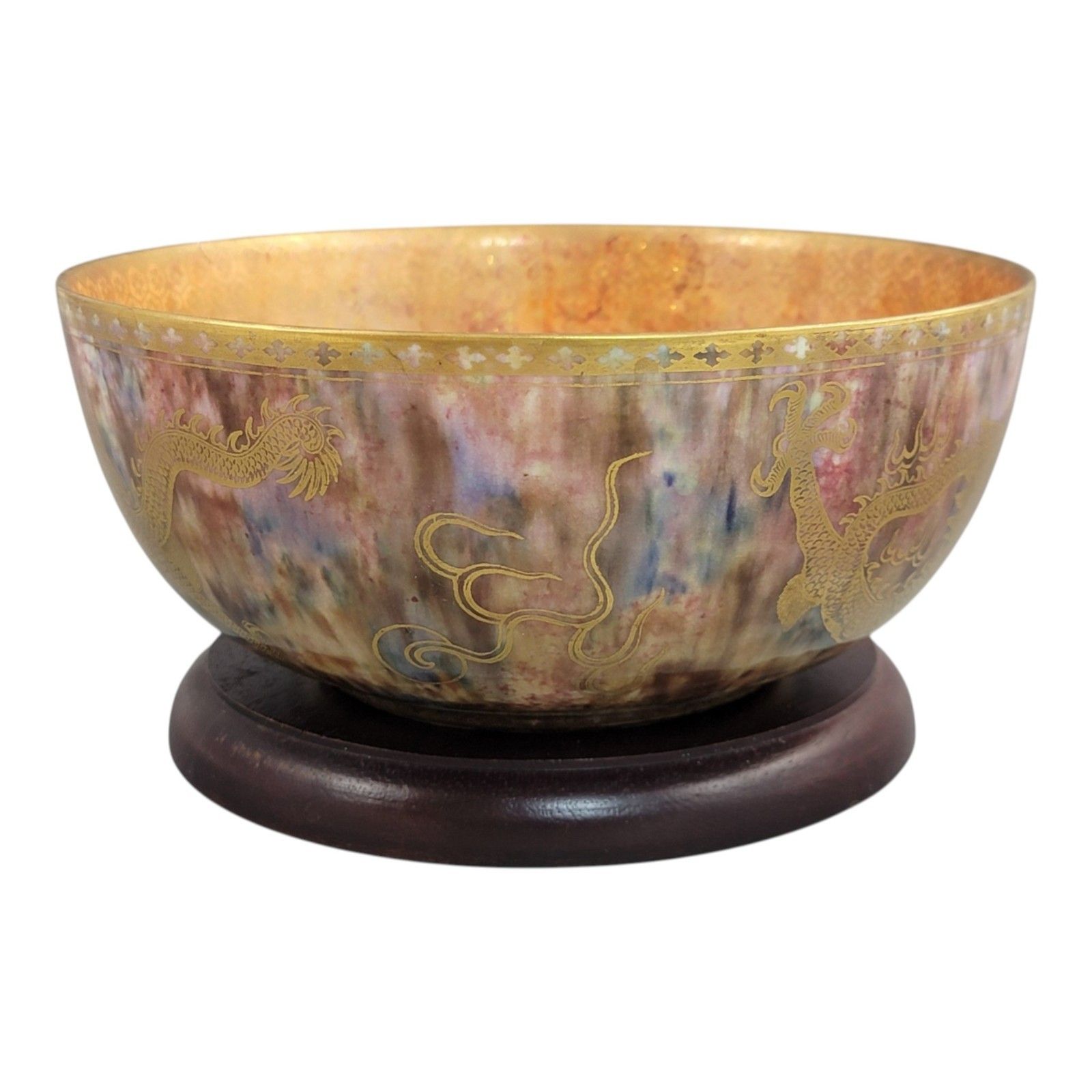 photo furniture Edwardian Daisy Makeig Jones Wedgwood Porcelain Large Lustre Bowl, Z4823 C. 1915