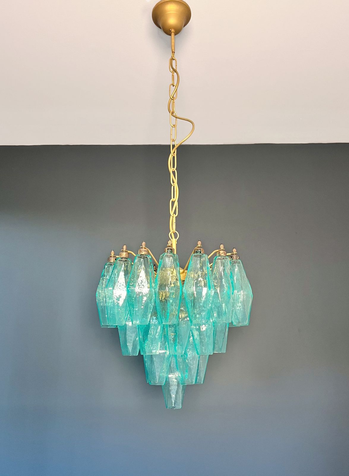 Elegant Murano Turquoise Poliedri Chandelier   Carlo Scarpa Design photo vinterior