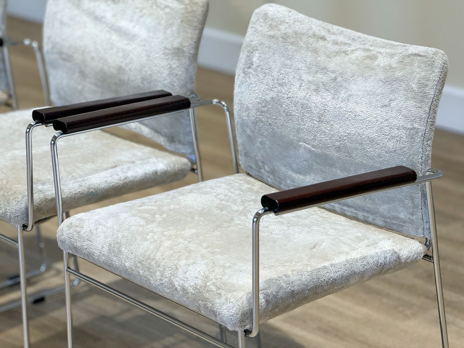 photo for sale Jano Chairs By Kazuhide Takahama For Gavina (Italy)