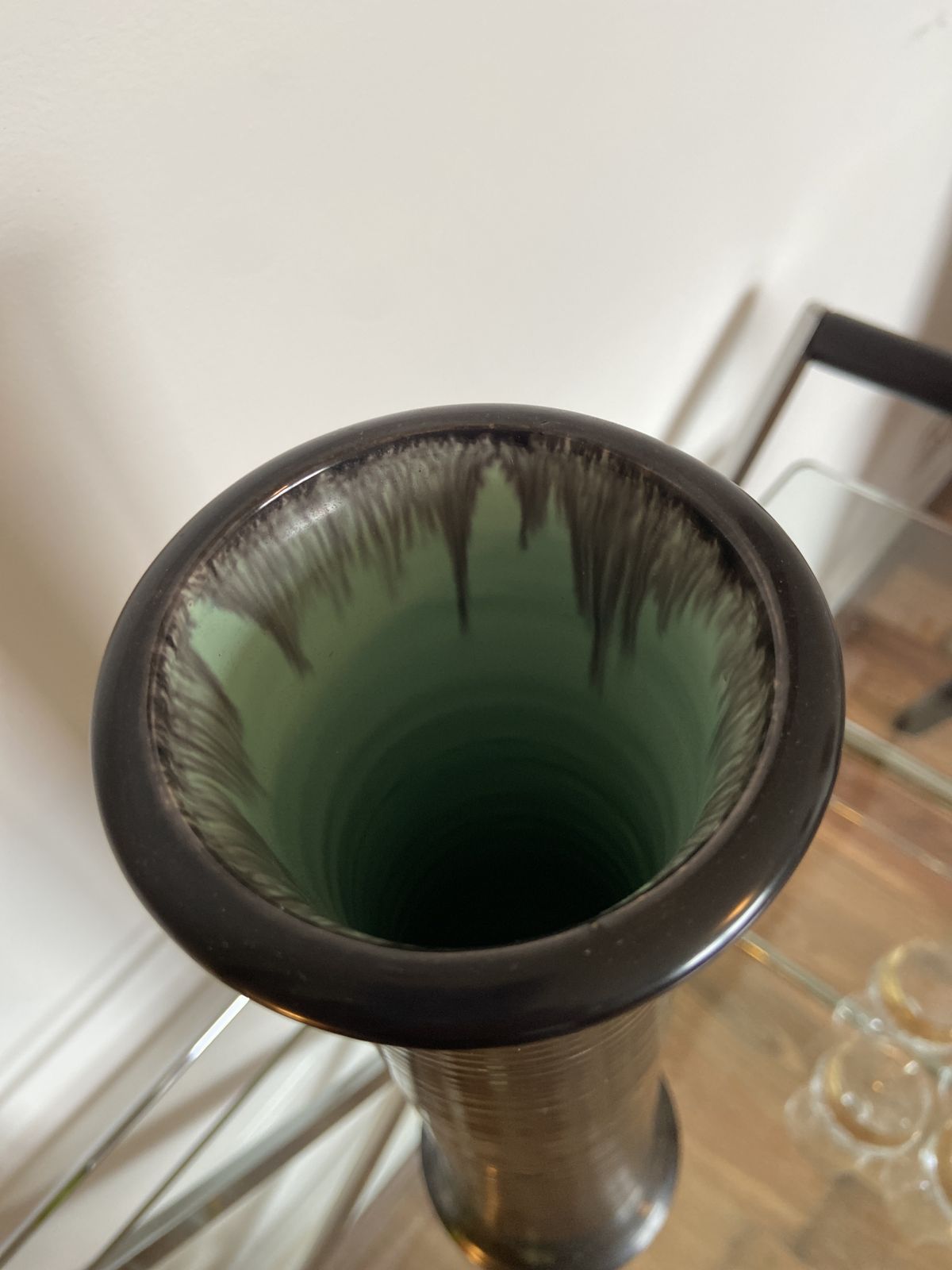 C.D. Nowell, Prestbury, Cheshire   1950s Era 14 Inch Pottery Vase Black With Blue Interior photo furniture