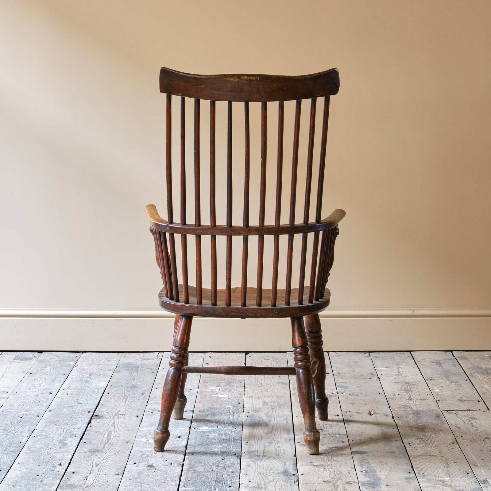Georgian Comb Back Windsor Chair photo vinterior
