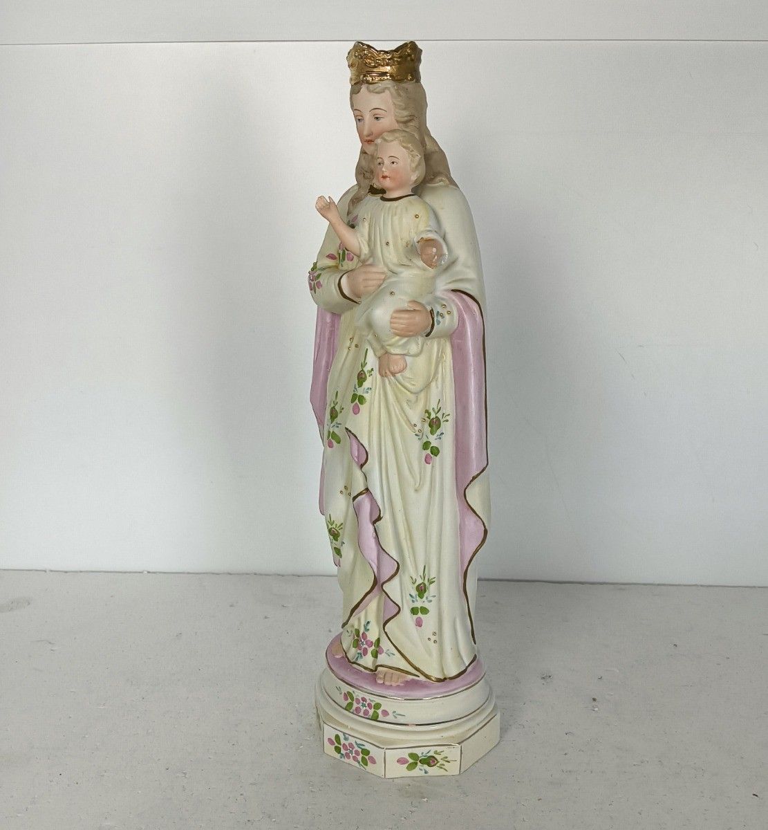 Antique Porcelain Bisque Statue Virgin Mary Our Lady Madonna With Infant Yellow photo vinterior