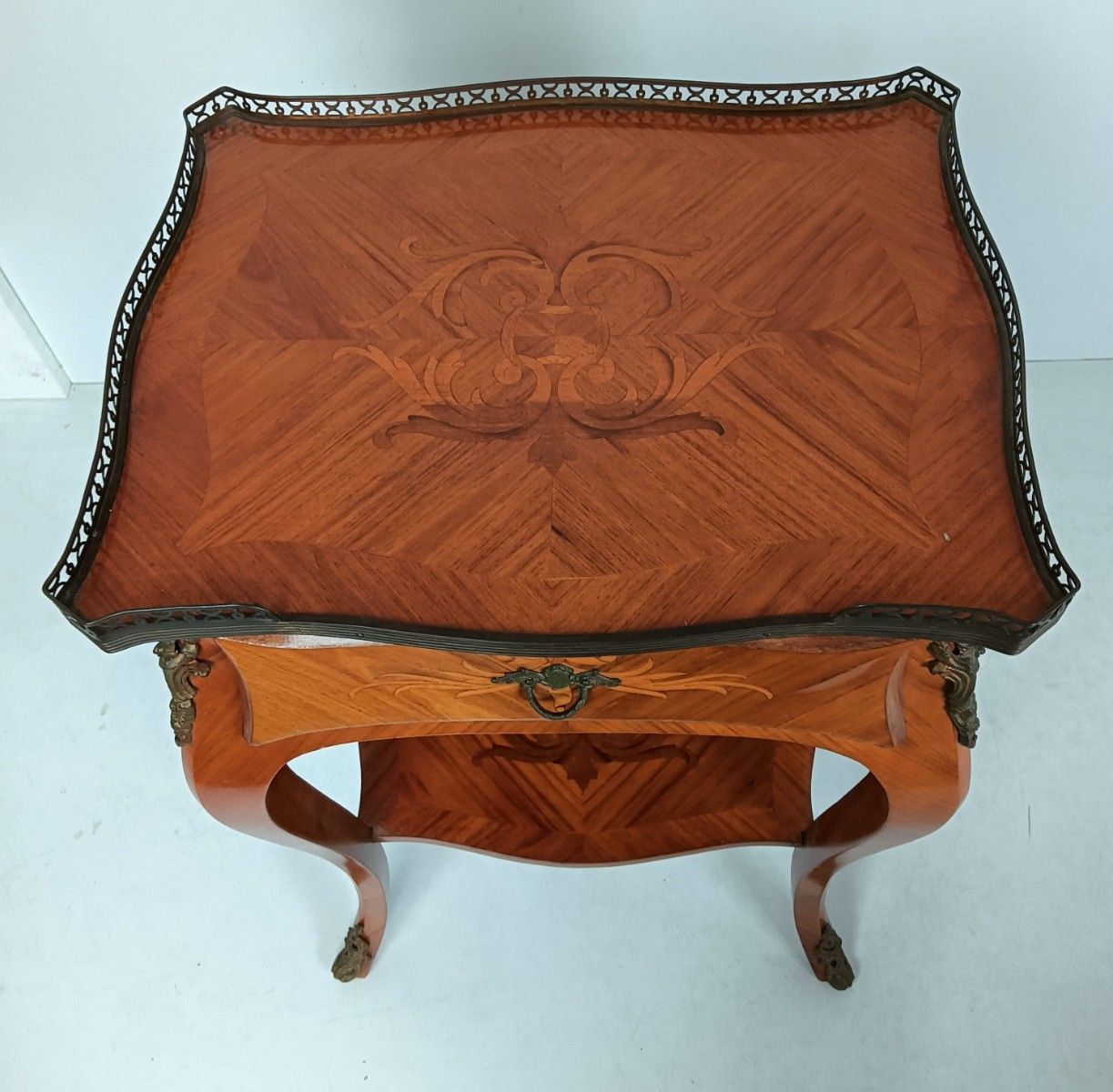 Gorgeous Marquetry Inlay Lamp Table Cabinet Wood Italian End Table Ormolu Brass photo vintage