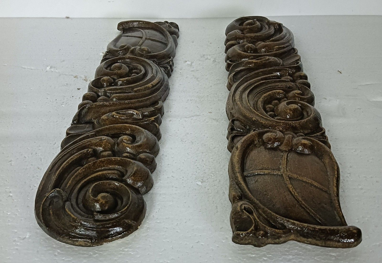 Pair Corbels  Pressed Wood Pediment Antique Architectural Finials French Bracket photo vinterior