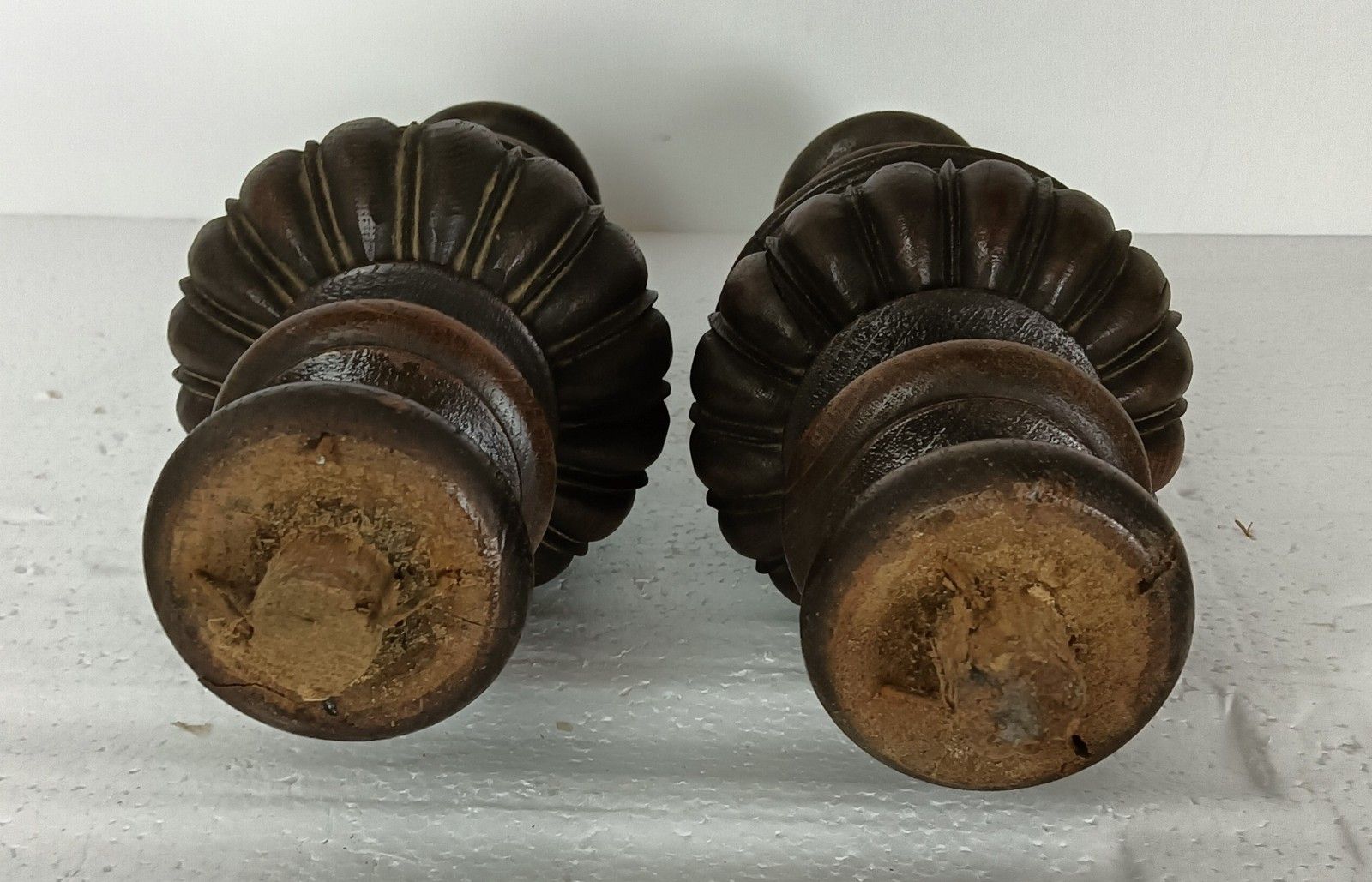 Set Of 2  Reclaimed Carved Wood Large Spindles Balusters Trim Posts Pillar Archi photo 143.0