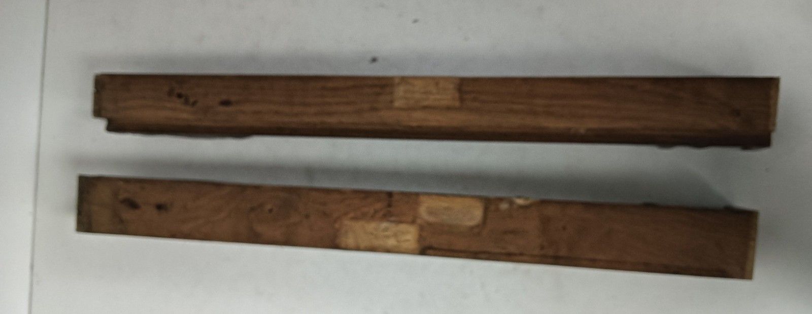 Pair Of Wooden Ornate Reclaimed Pillars Trims Large Antique Salvaged Architectur photo vinterior