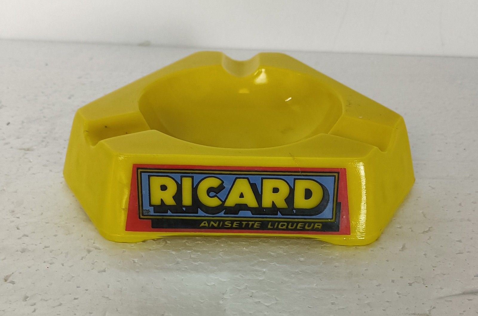 Vintage French Yellow Advertising Ashtray Ricard Anisette Liqueur I Opaline Glas photo Home Decor