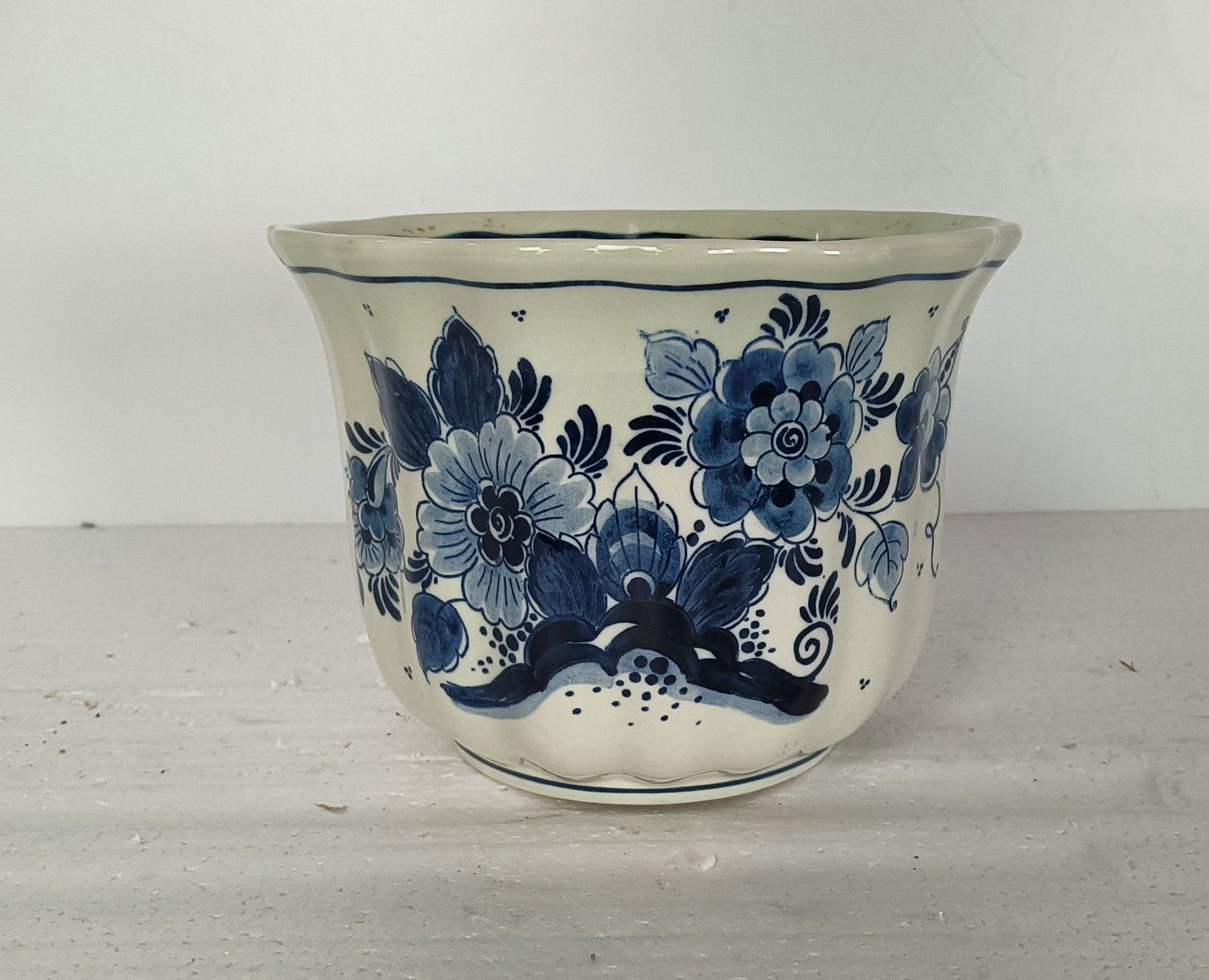 Indoor Planter Ceramic Blue White Goedewaagen Netherlands Beautiful Marked photo vintage