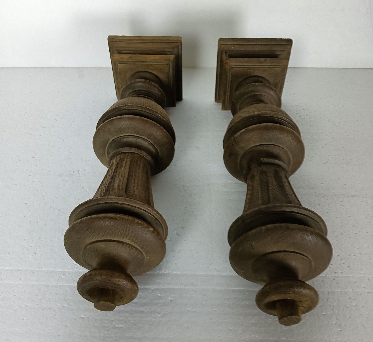 Set Of 2 Reclaimed Carved Wood Antique Spindles Balusters Trim Posts Pillar Arch photo for sale