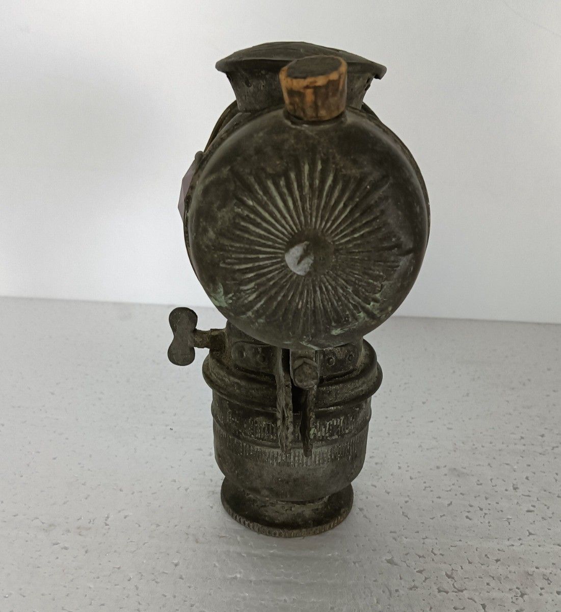 Lamp Faux Brass Bicycle Carbide Torch Light Acetylene Antique Collector Main D'o photo furniture