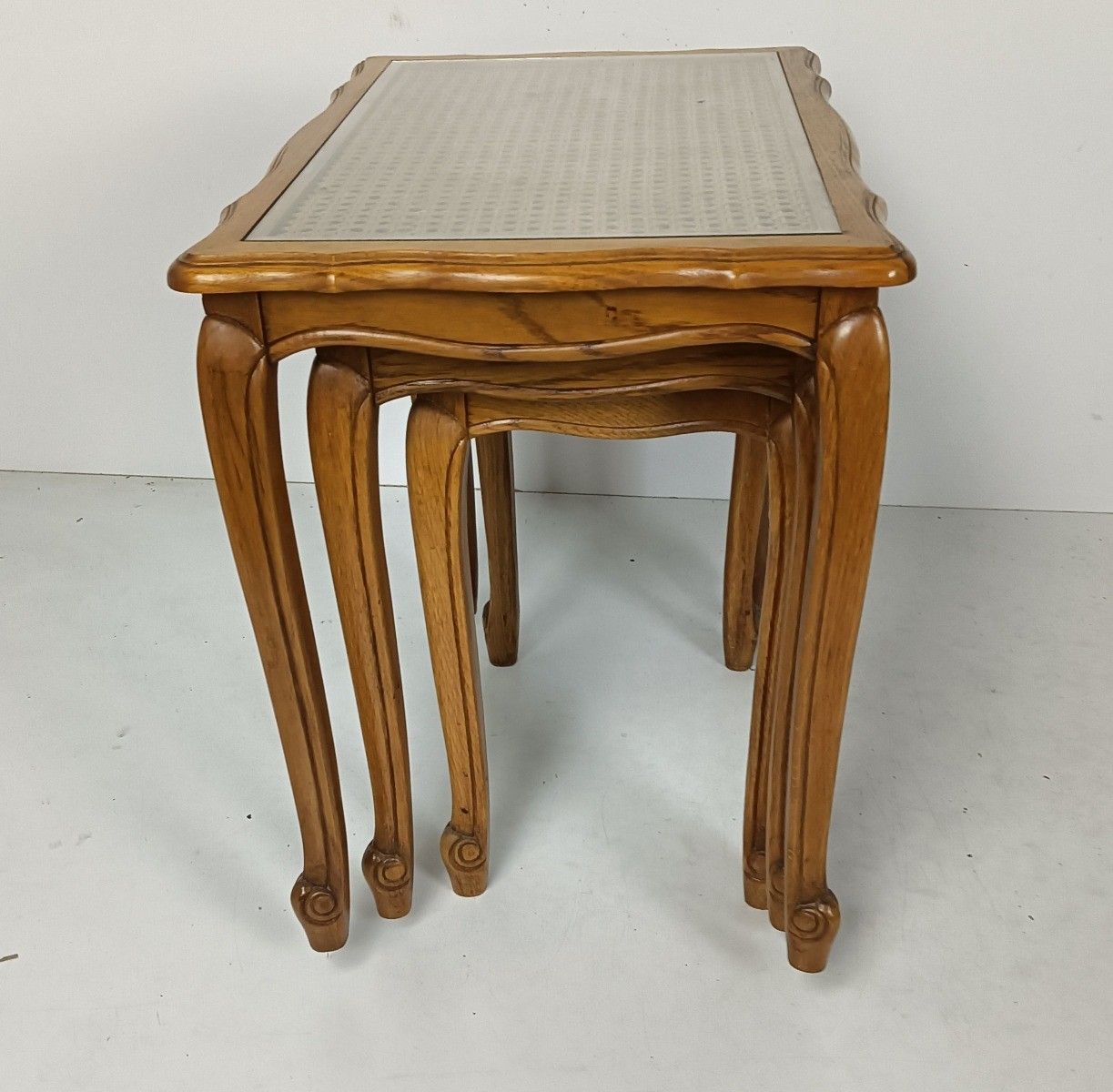 Set Of 3 Wooden Nesting Stacking Side Tables Rush Glass Barn Country Farmhouse S photo buy
