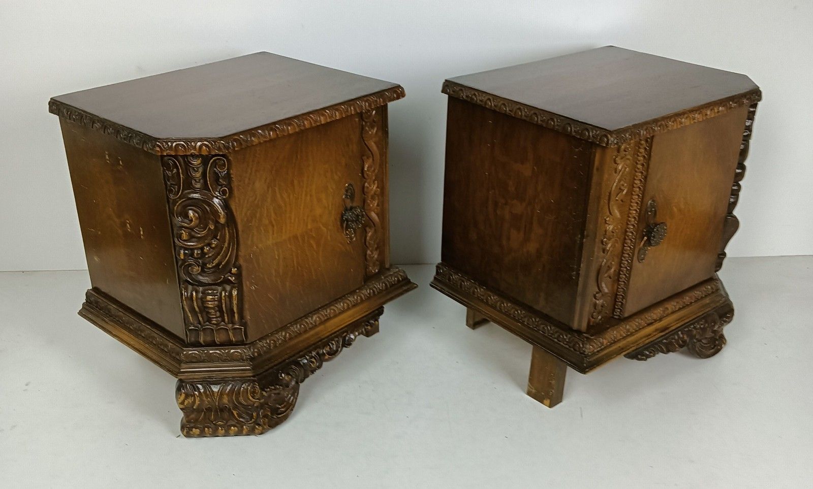 Furniture Antique Art Deco Nightstands End Tables Dressers 20s 30s Vanity Cabinets  Wood P photo