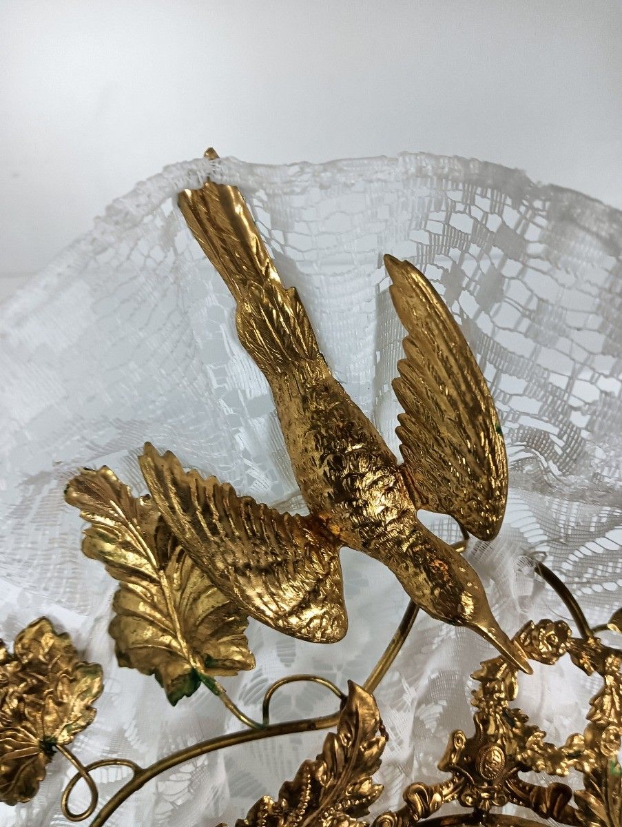 Home Decor Oval Antique 1800s Victorian French Bridal Wedding Dome Gold Ormulu Gilt Leafs F photo