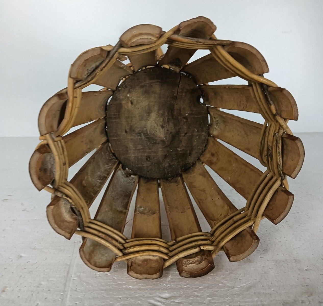 photo furniture Vintage Standing Plant Holder Planter Bamboo Rattan Retro Mid Century Modern Fra