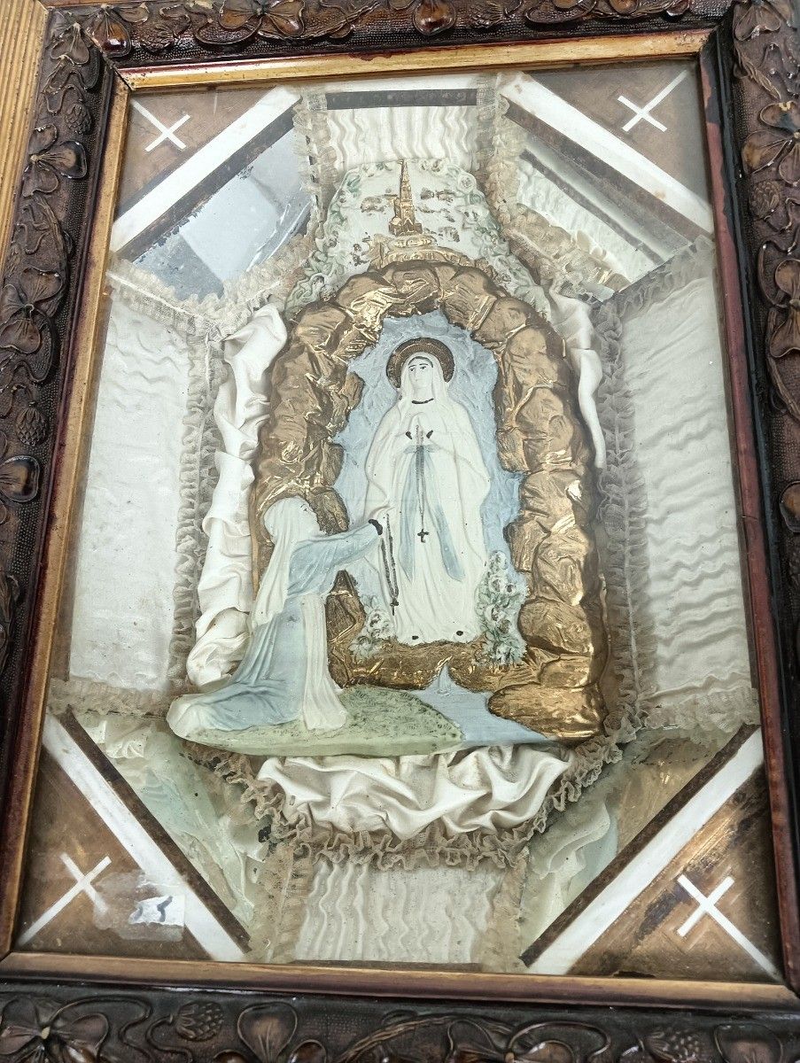 Antique Shadow Box Wall Hanging Folk Art Wooden Frame Lourdes Bernadette photo 248.0