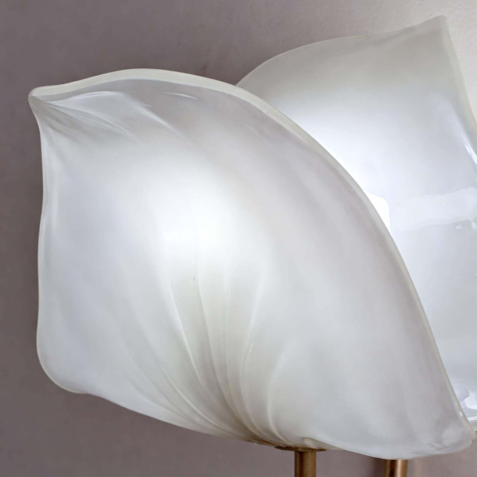 Pair Of Leaf Murano Glass And Brass Wall Lights By Paf Studio, Italy, 1970s photo vinterior