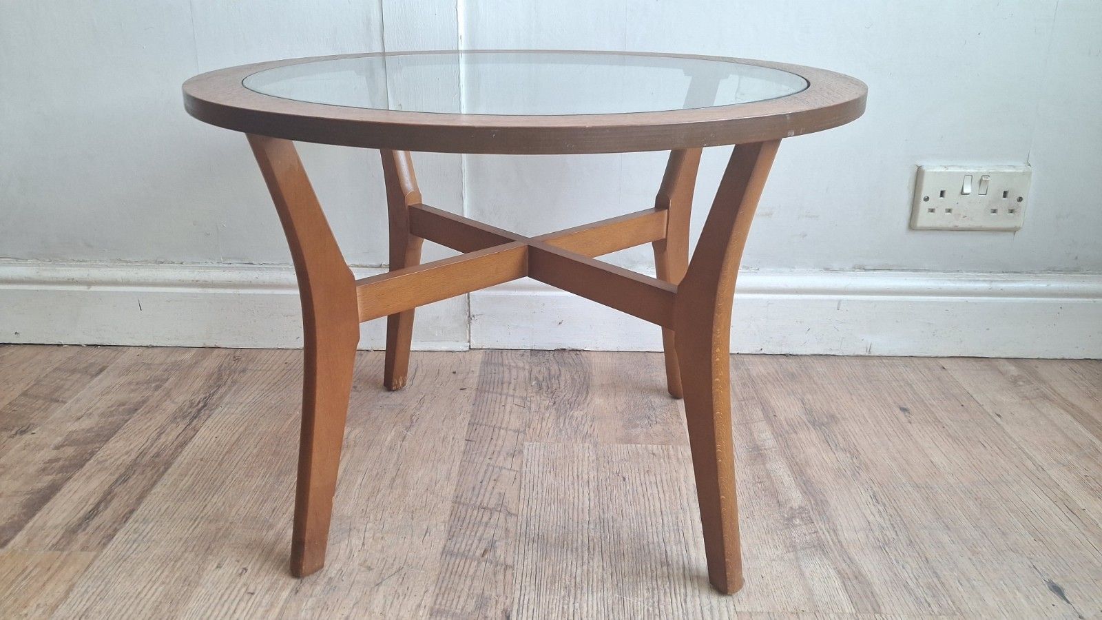 Superb 1970's Stonehill Mid Century  Glass & Teak Drinks/Cocktail/Coffee Table photo Furniture
