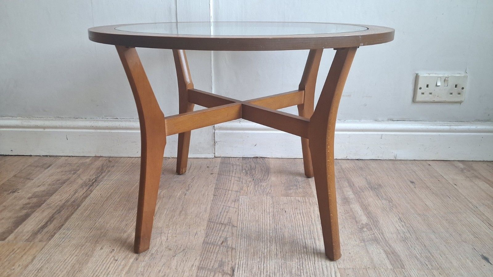 photo furniture Superb 1970's Stonehill Mid Century  Glass & Teak Drinks/Cocktail/Coffee Table
