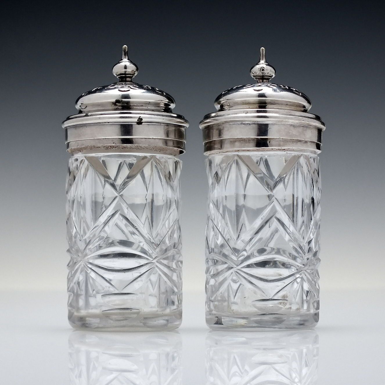 Set Of Three Georgian Irish Cut Glass Shakers & Cruet With Silver Lids C1820 photo 160.0