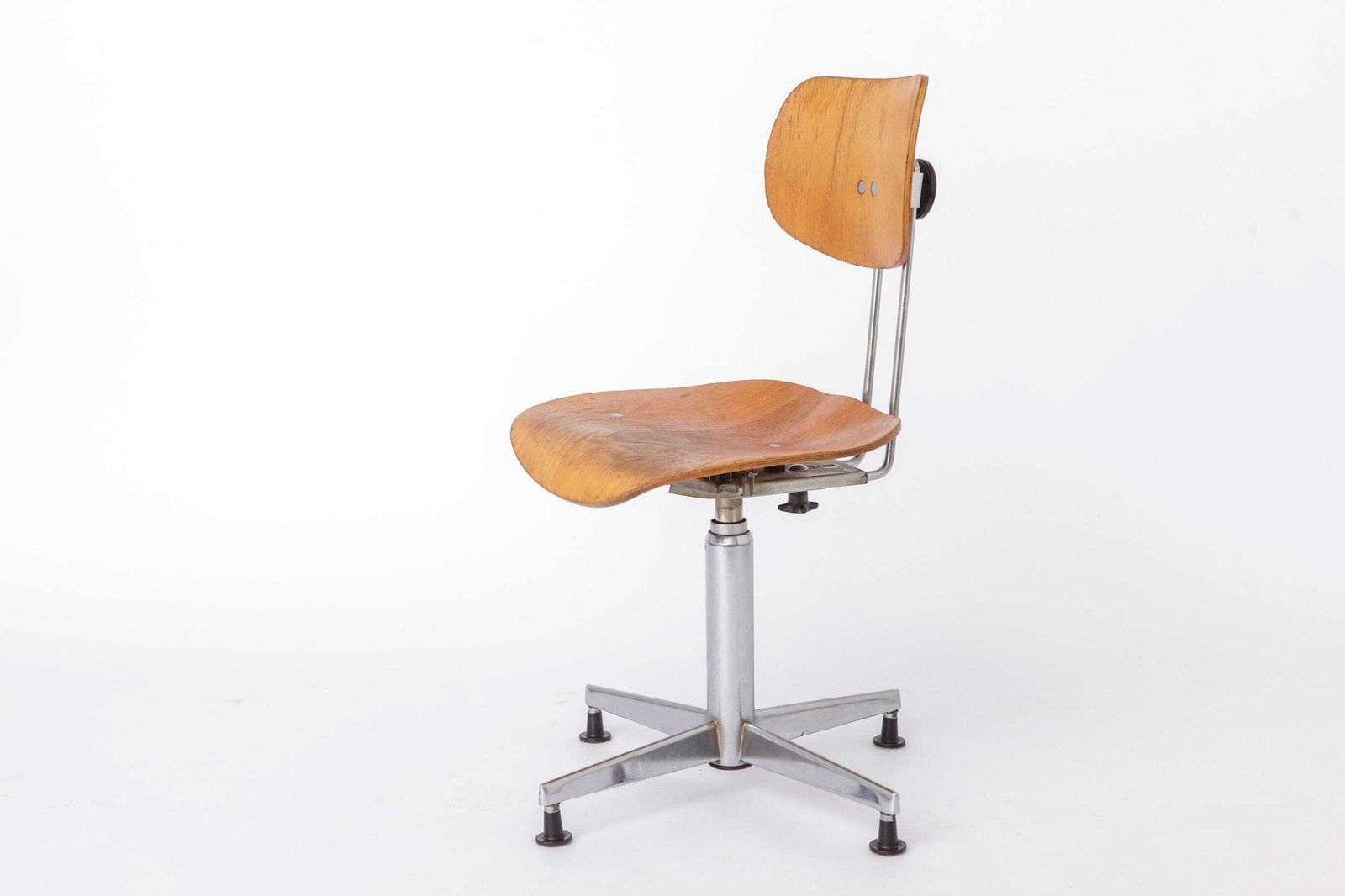 Egon Eiermann Swivel Chair For Wilde & Spieth, Bauhaus Desk Chair 1950s, German Industrial Beech Chair photo Furniture