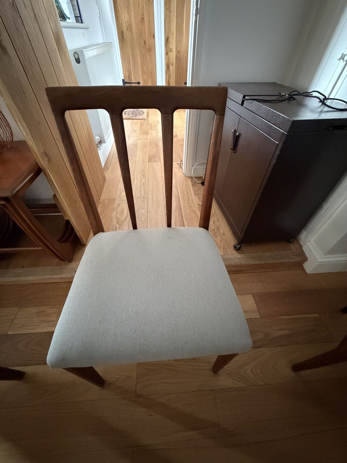 Vintage “Volnay” Dining Chairs – Set Of 6 (4 + 2 Carvers) photo vintage