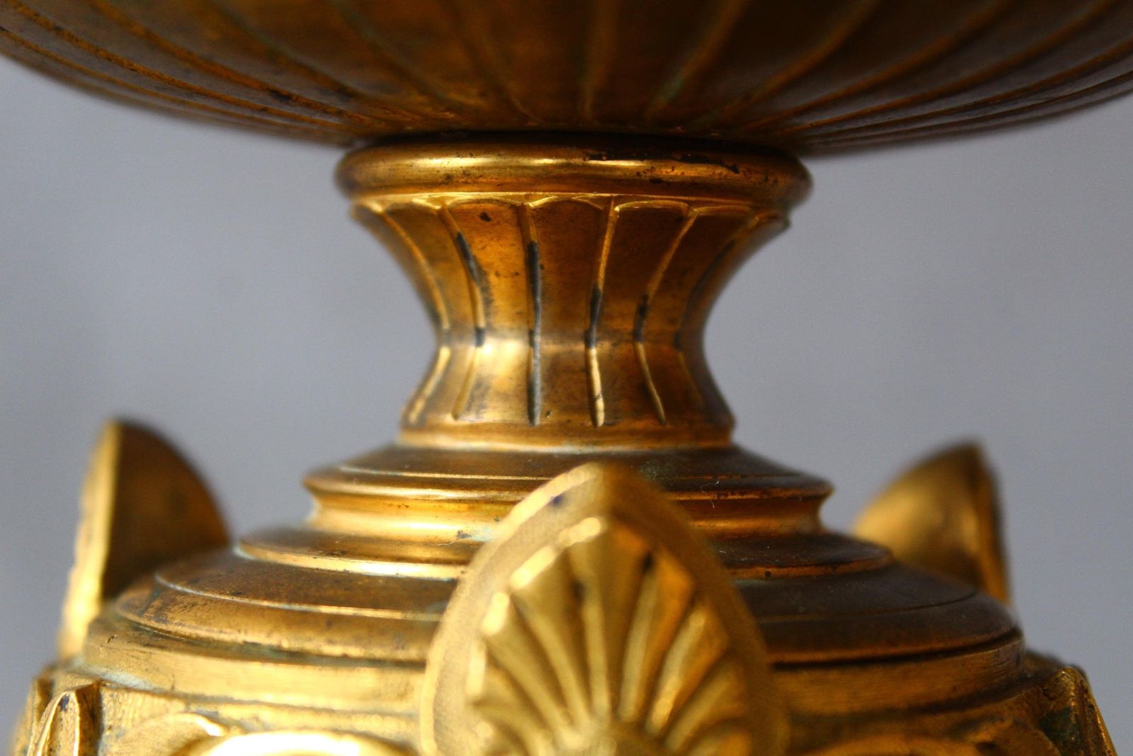 Antique French Empire Revival Bronze Pedestal Stand Or Base, Signed F. Delarue Paris, Gilded, Tripod Feet, Lion Paw, Acanthus Leaf, Napoleon photo for sale
