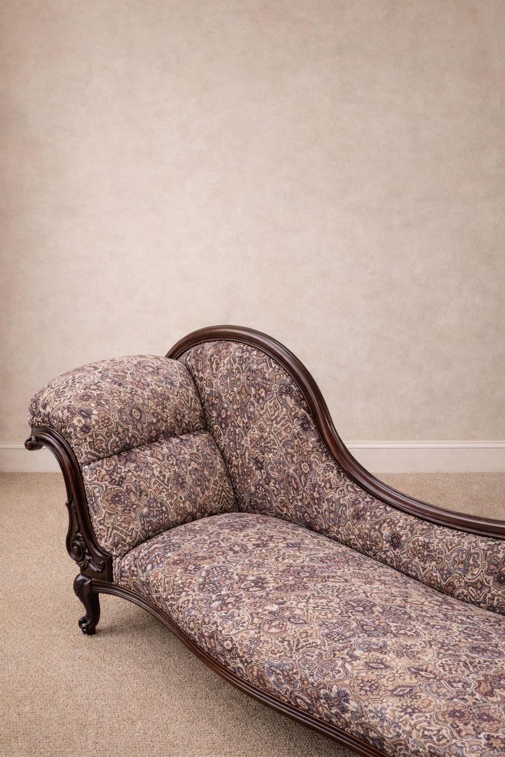 Victorian Mahogany Chaise Longue, Circa 1850 photo for sale
