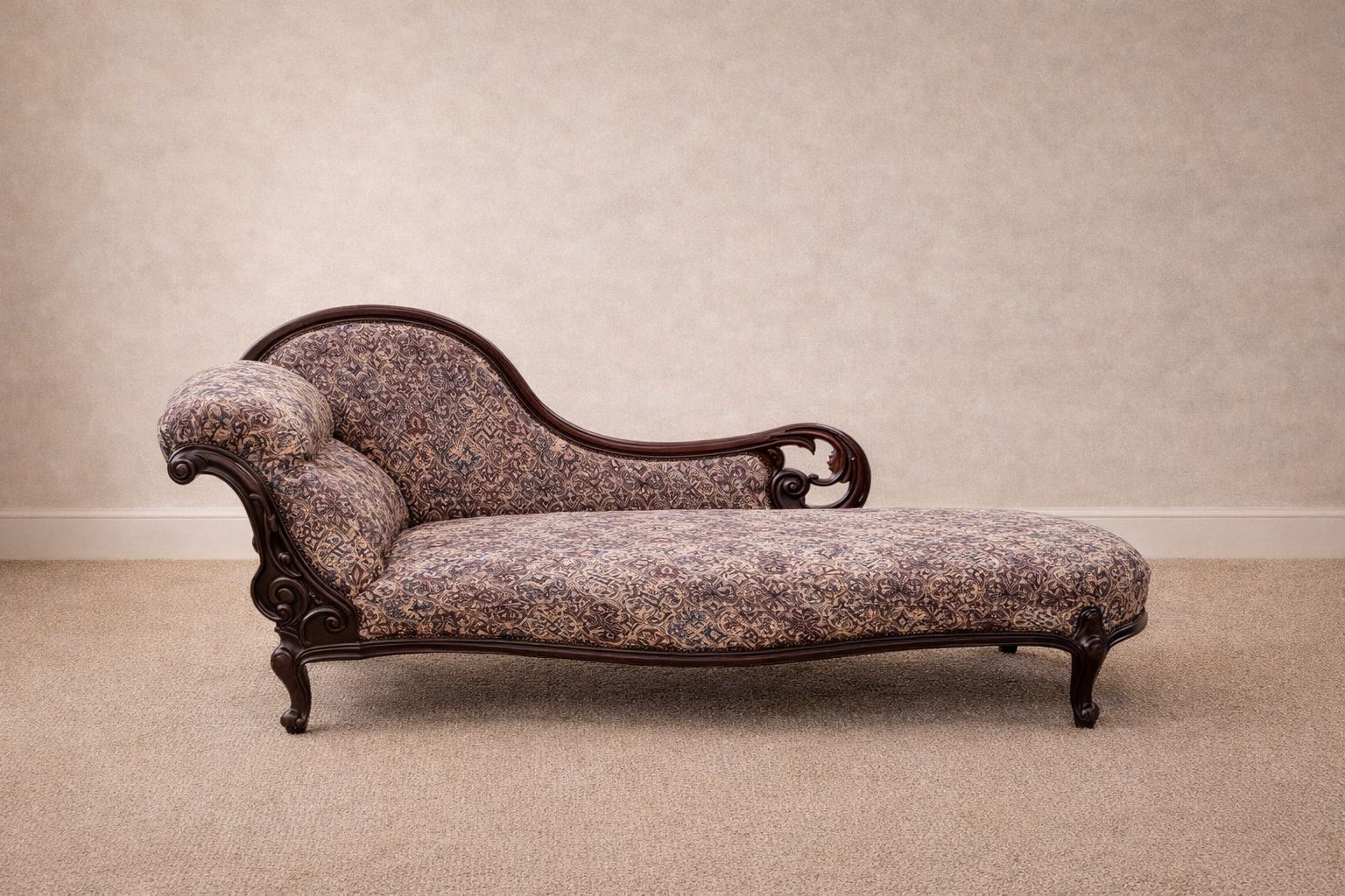 Victorian Mahogany Chaise Longue, Circa 1850 photo 595.0