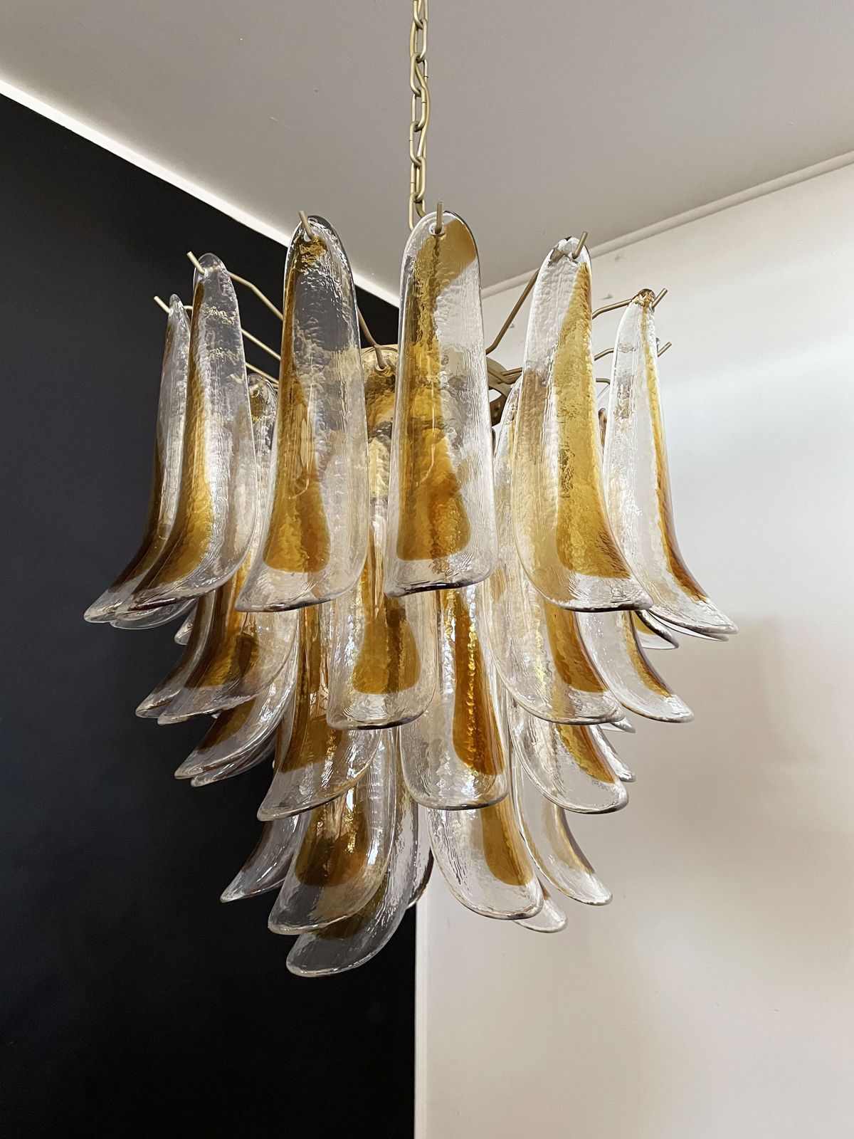 Italian Vintage Murano Chandelier   41 Glass Amber Petals photo Lighting
