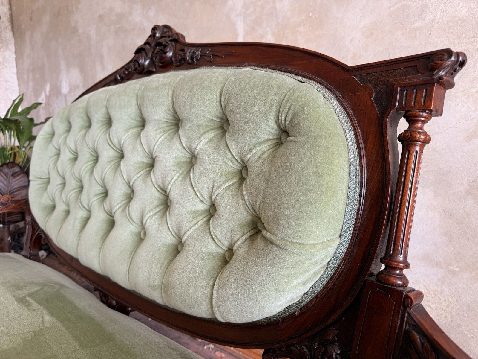 Furniture Original Antique Carved Pastashio Green Chaise Longue Salon Sofa England 1880 C photo