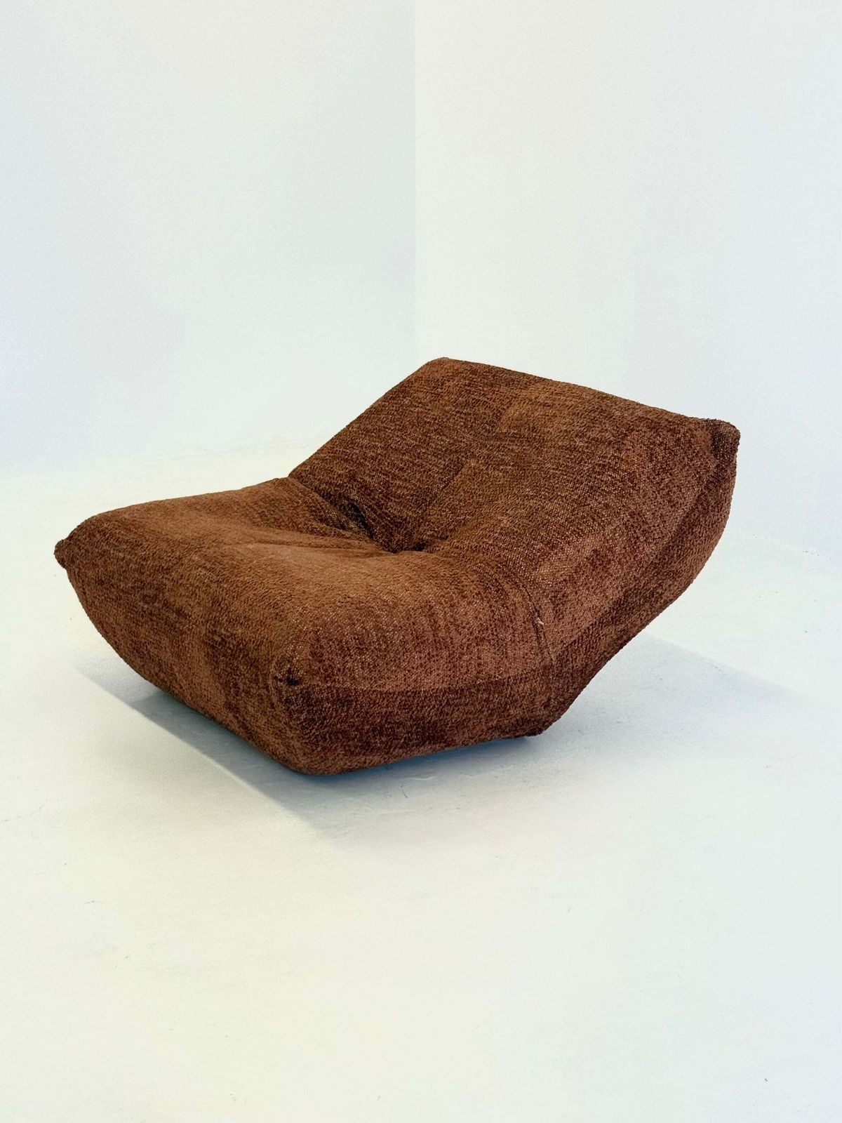 Papillon Lounge Chairs By Guido Maria Rosati For Giovannetti In Rust Brown photo vinterior
