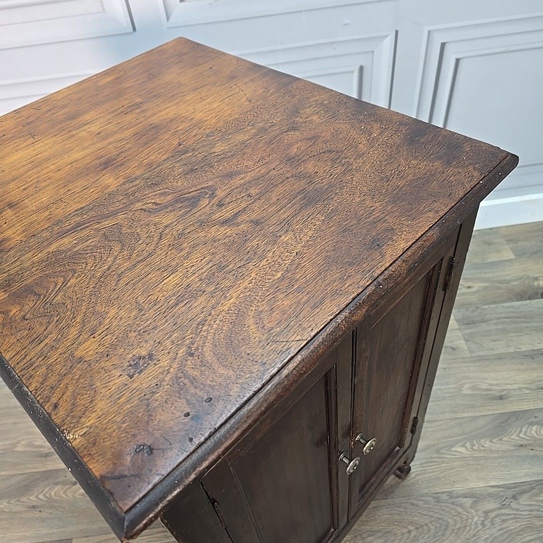 Antique Wooden Pot Cupboard Gramophone Cabinet Double Door Academy Bedside photo 140.0