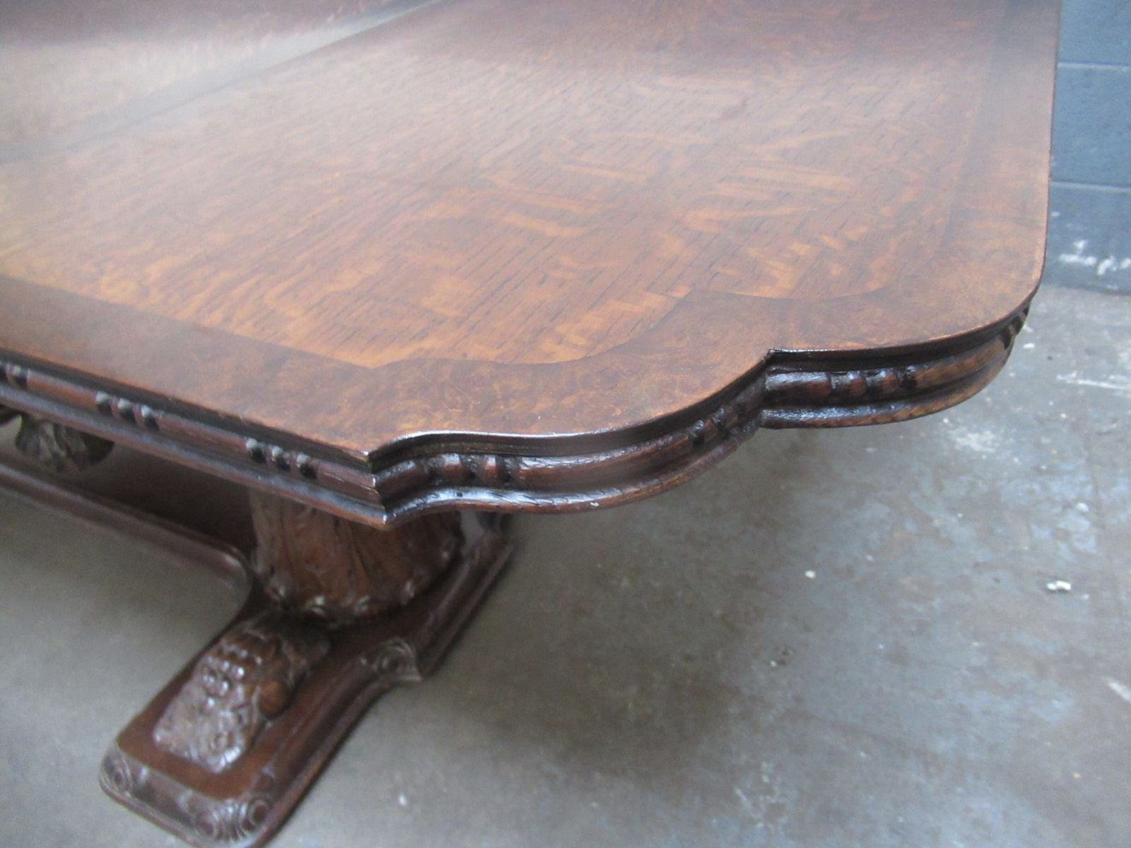 Large  Extending  Oak Dining Table  To Seat 8/10 photo vintage