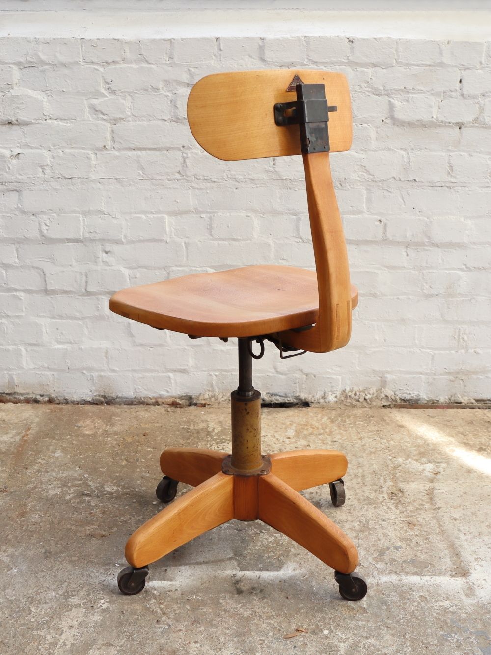 photo furniture Beautiful Vintage German Federdreh Office Chair