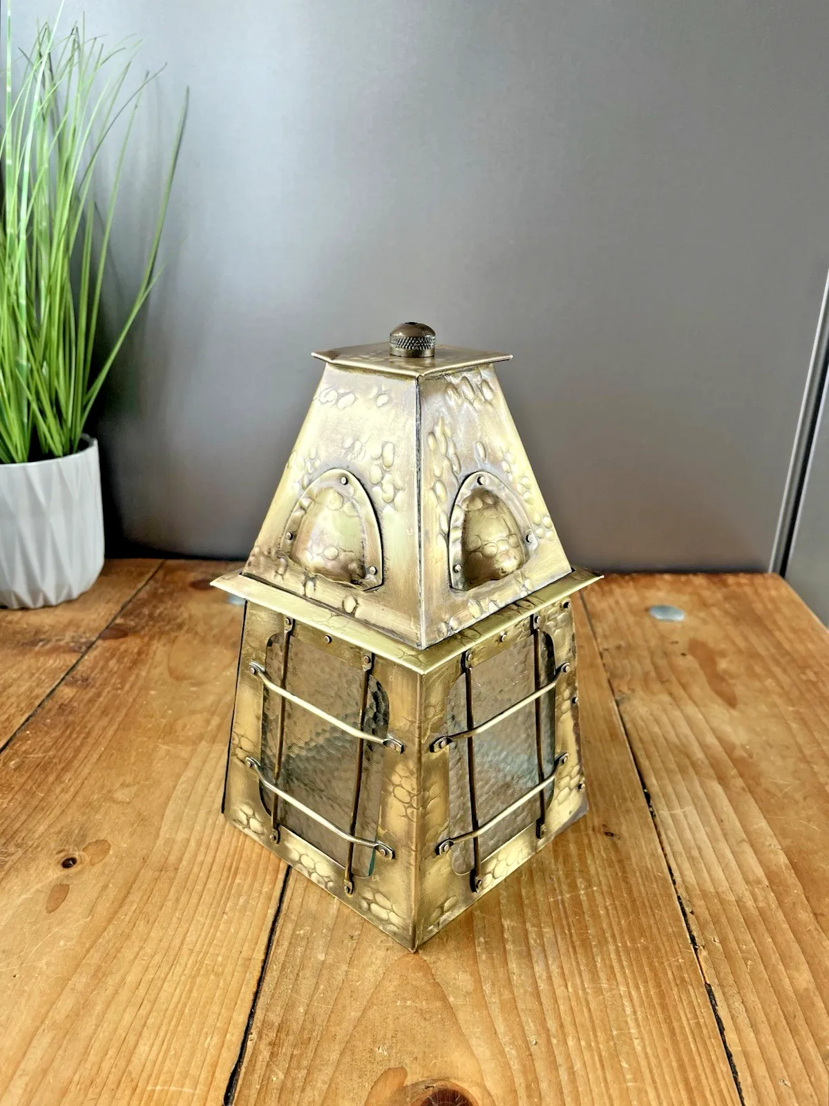 Antique Arts & Crafts Textured Brass & Glass Pendant Lantern Porch Lamp Light photo 195.0