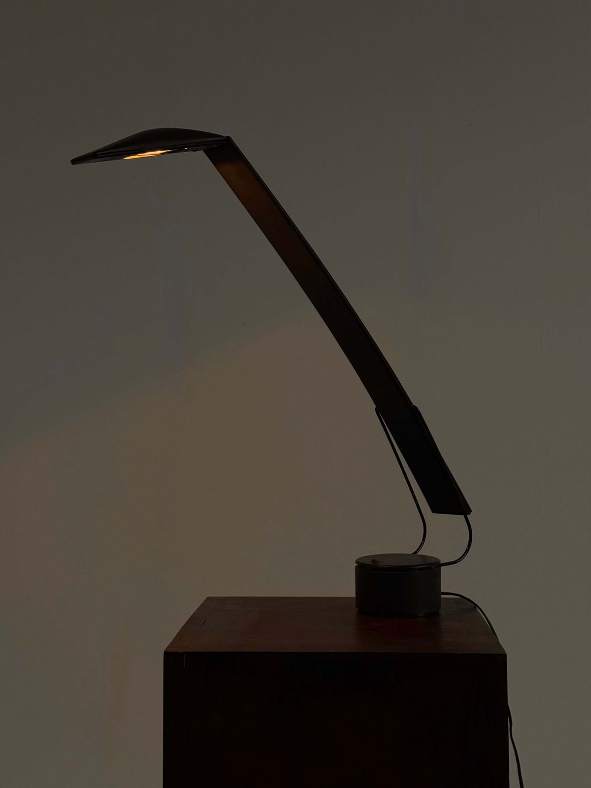 Dove Design Desk Lamp In Black By Marco Colombo & Mario Barbaglia For Paf Studio photo for sale