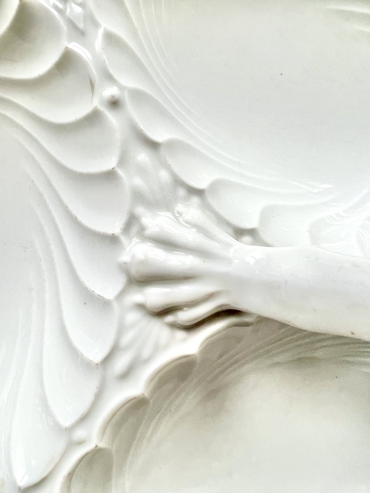 Compartmented French White Porcelain Scallop Decoration Lion Paw 1830 Hand Molded Ironstone Beggar Jewelry Display Nibble Bonbon Dish photo furniture