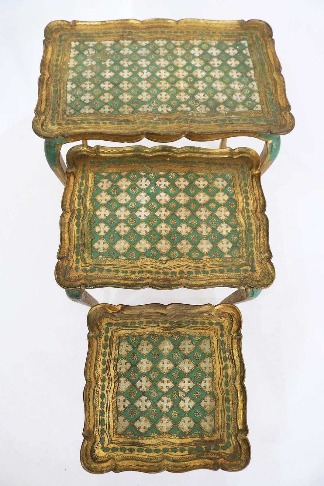 Vintage Italian Florentine Nesting Tables, Gilded Wood, Hand Painted, 1960s photo vintage
