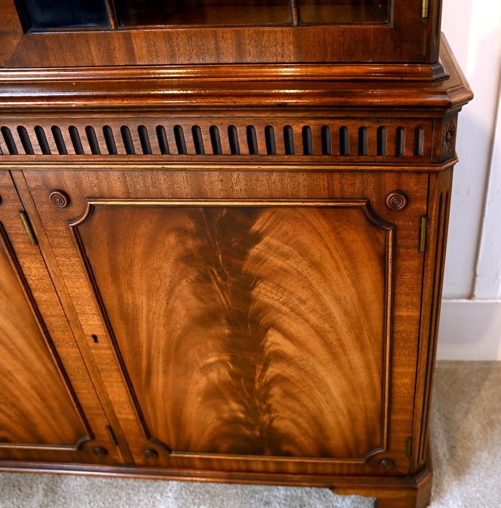 2200.0 Georgian Revival Bookcase Mahogany By Bevan And Funnell 1910 photo