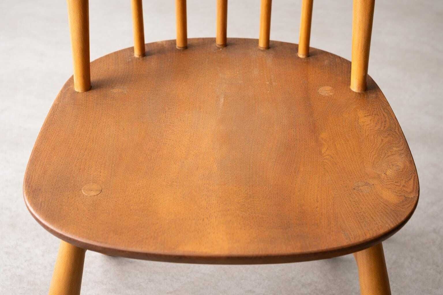 Set Of Four Ercol Windsor 365 Quaker Dining Chairs | Ercol Blond Dining Chairs | Light Ercol Dining Chairs | Mid Century Chairs photo Furniture