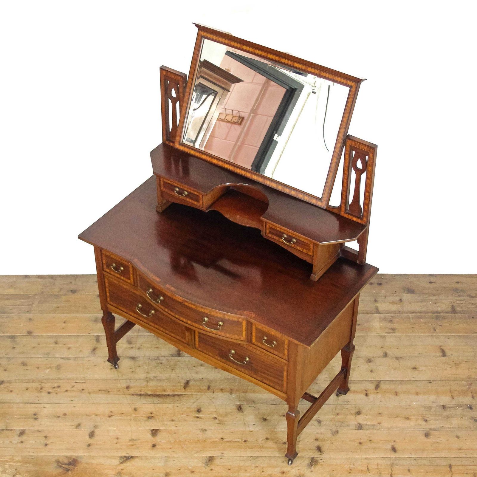 Antique Edwardian Mahogany Dressing Table | Dressing Room Furniture | Antique Storage | Dresser Tables (M 6732) photo Furniture
