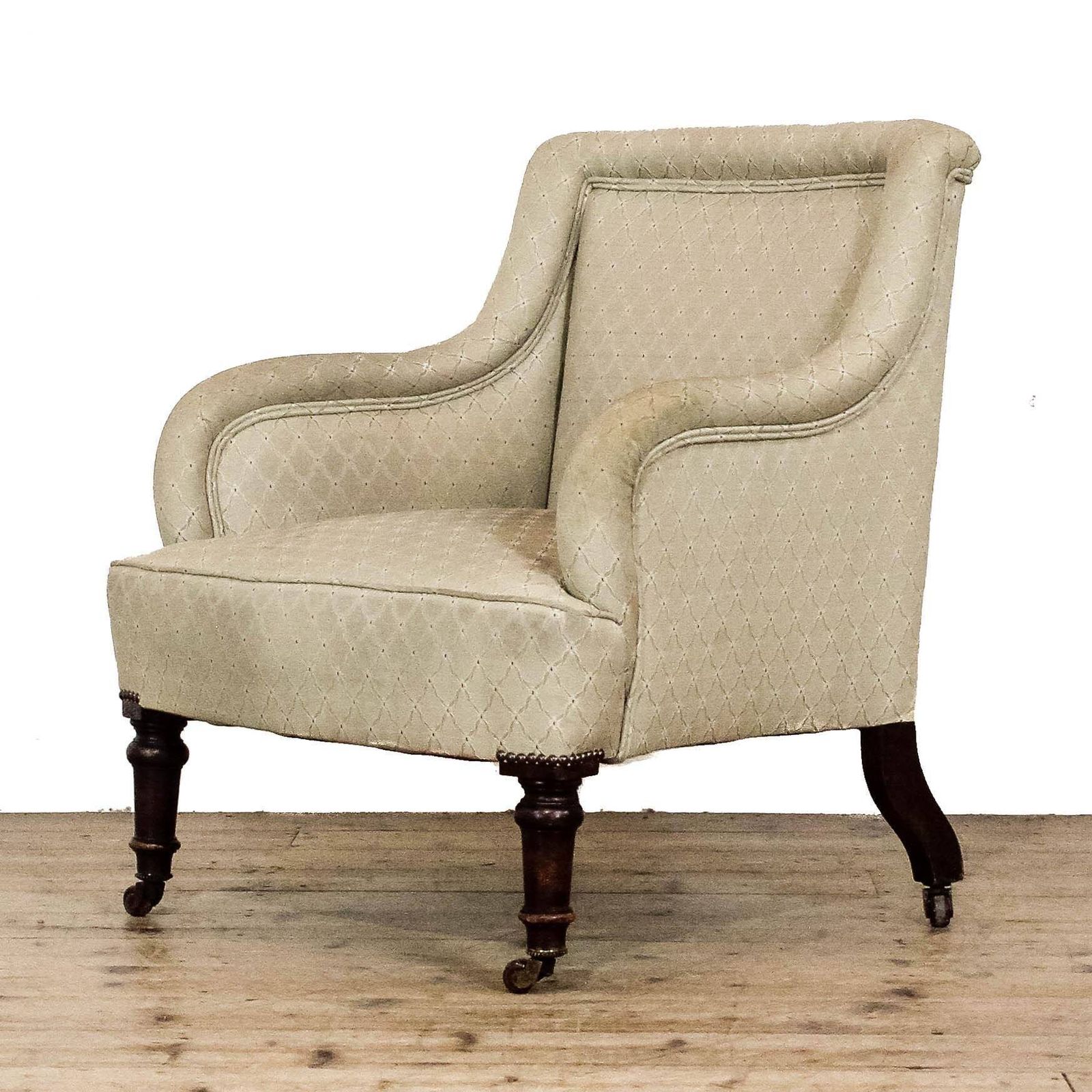 Antique Upholstered Armchair | Antique Armchair | Antique Seating | Victorian Antiques | Victorian Armchair (M 6775a)