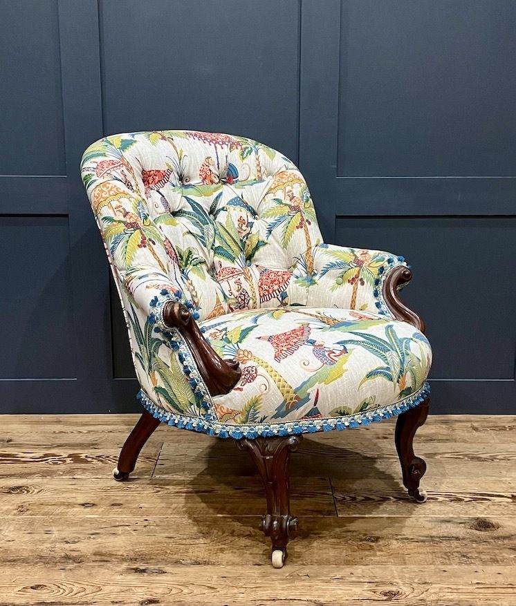 An Antique English Nursing / Bedroom Chair photo furniture