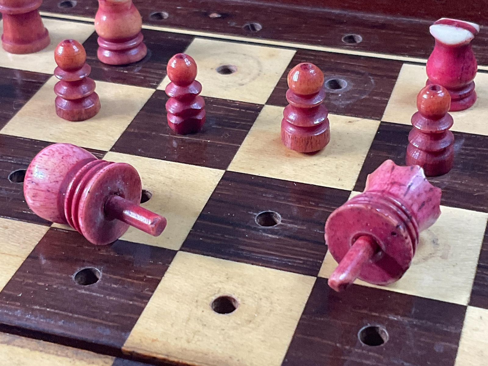 photo buy Antique Victorian Mahogany Travel Chess Set – Hand Turned Bone Pieces – C.1880