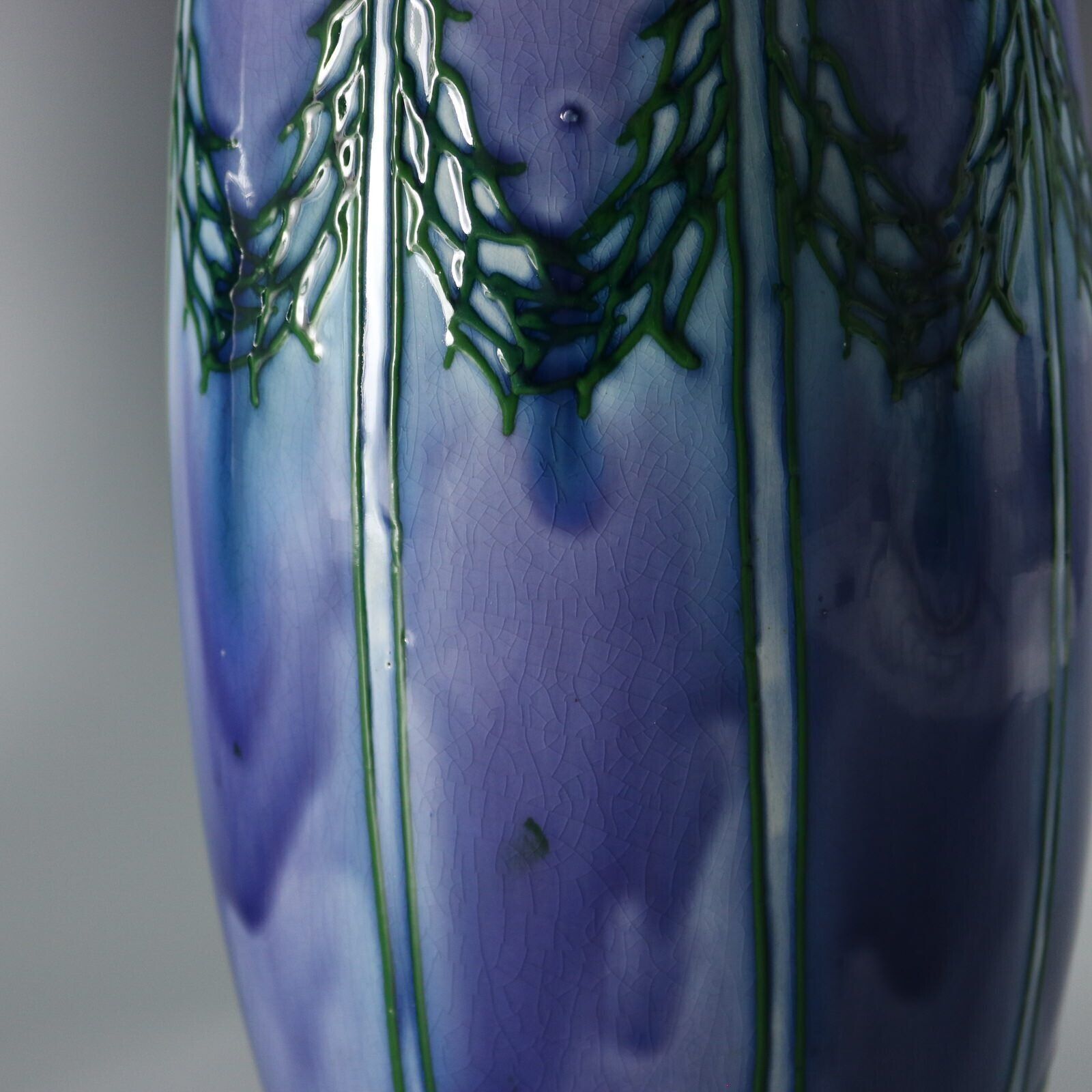 photo furniture Pair Of Minton Secessionist Purple No.1 Vases