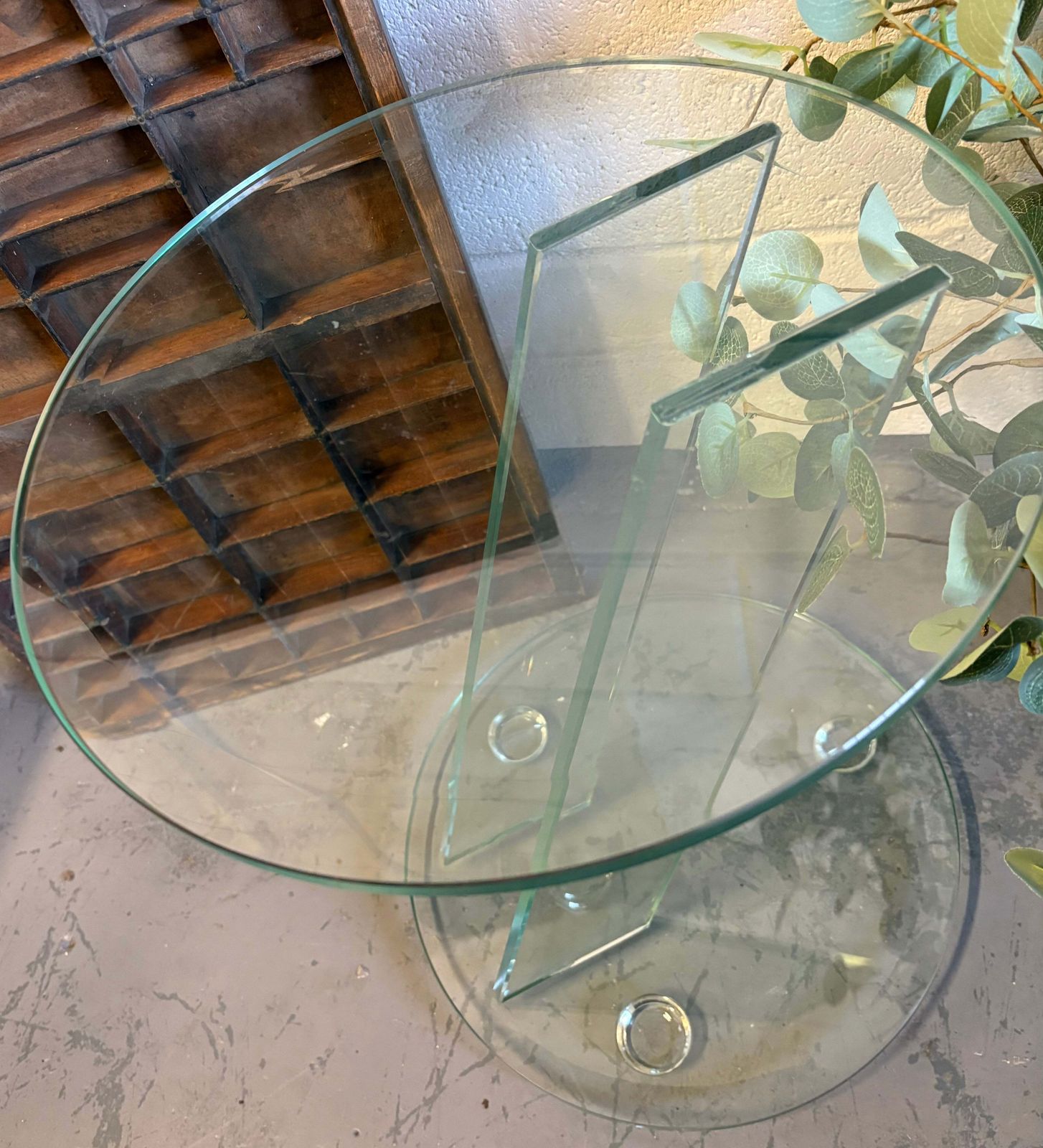 Vintage Italian 1980’s Tempered Glass Modern Side / Drinks Table Original Unique Furniture photo vinterior
