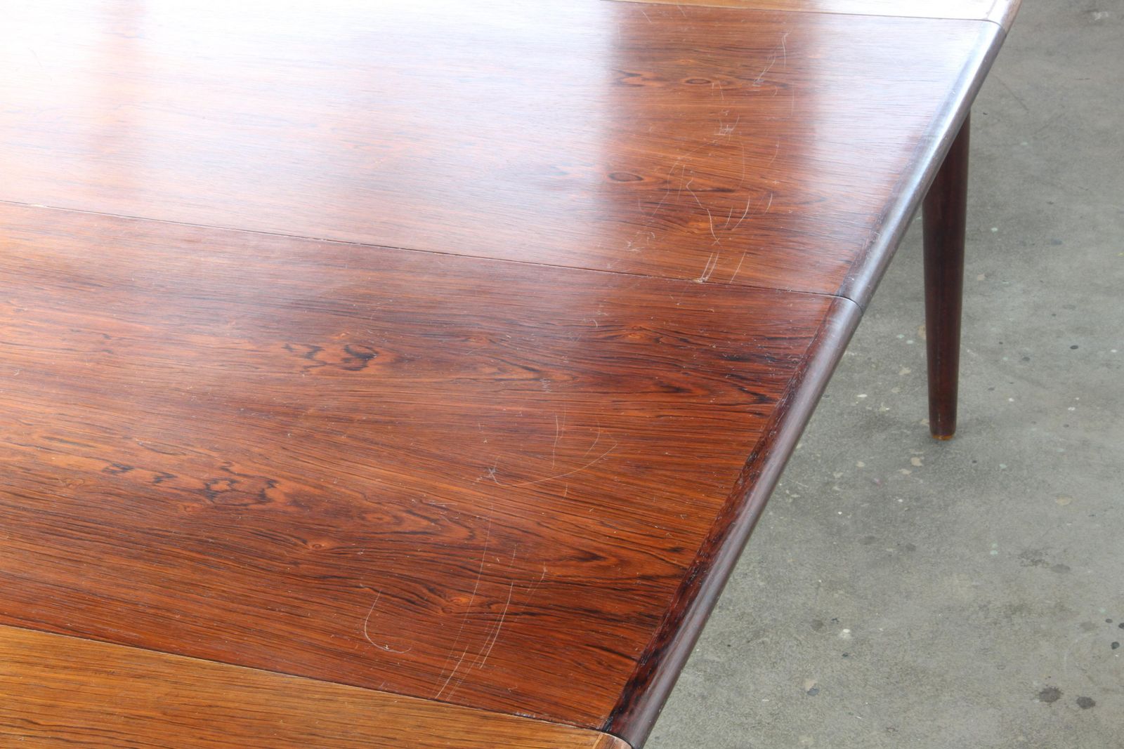 photo vintage Vintage Danish Oval Wooden Dining Table, Attributed Niels Otto Møller, 1960s