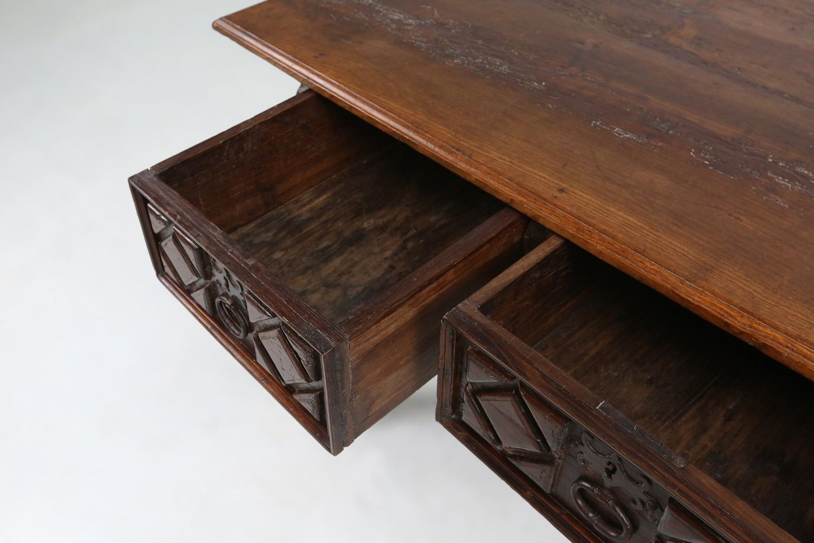 photo for sale Antique Spanish Console Table In Carved Oak With Drawers, 1700s