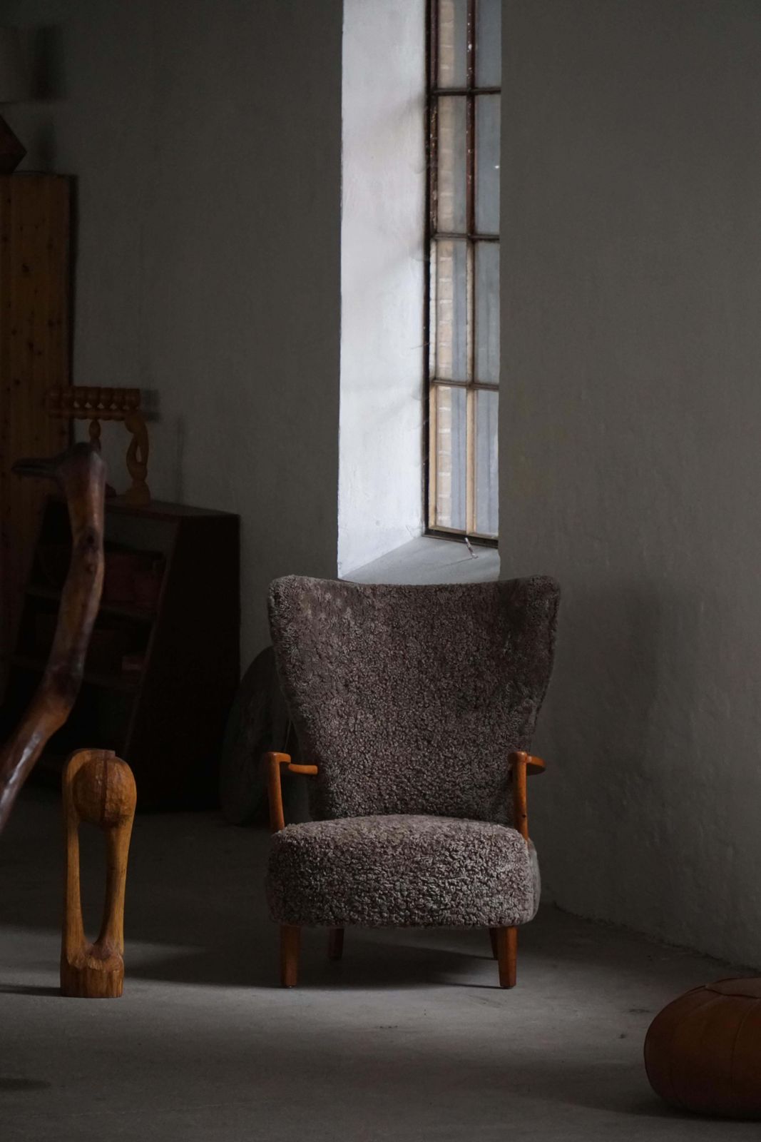 6713.0 High Back Lounge Chair In Oak & Lambswool, Danish Modern, Viggo Boesen, 1950s photo