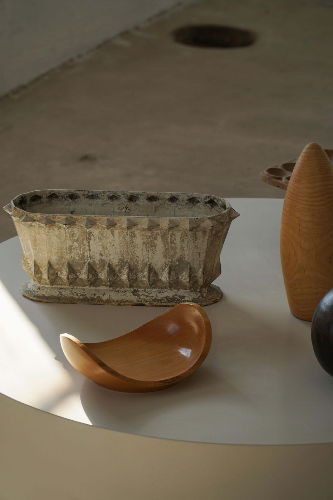 photo for sale Early 20th Century, French Iron Jardinière, Patinated Planter, 1900–1920